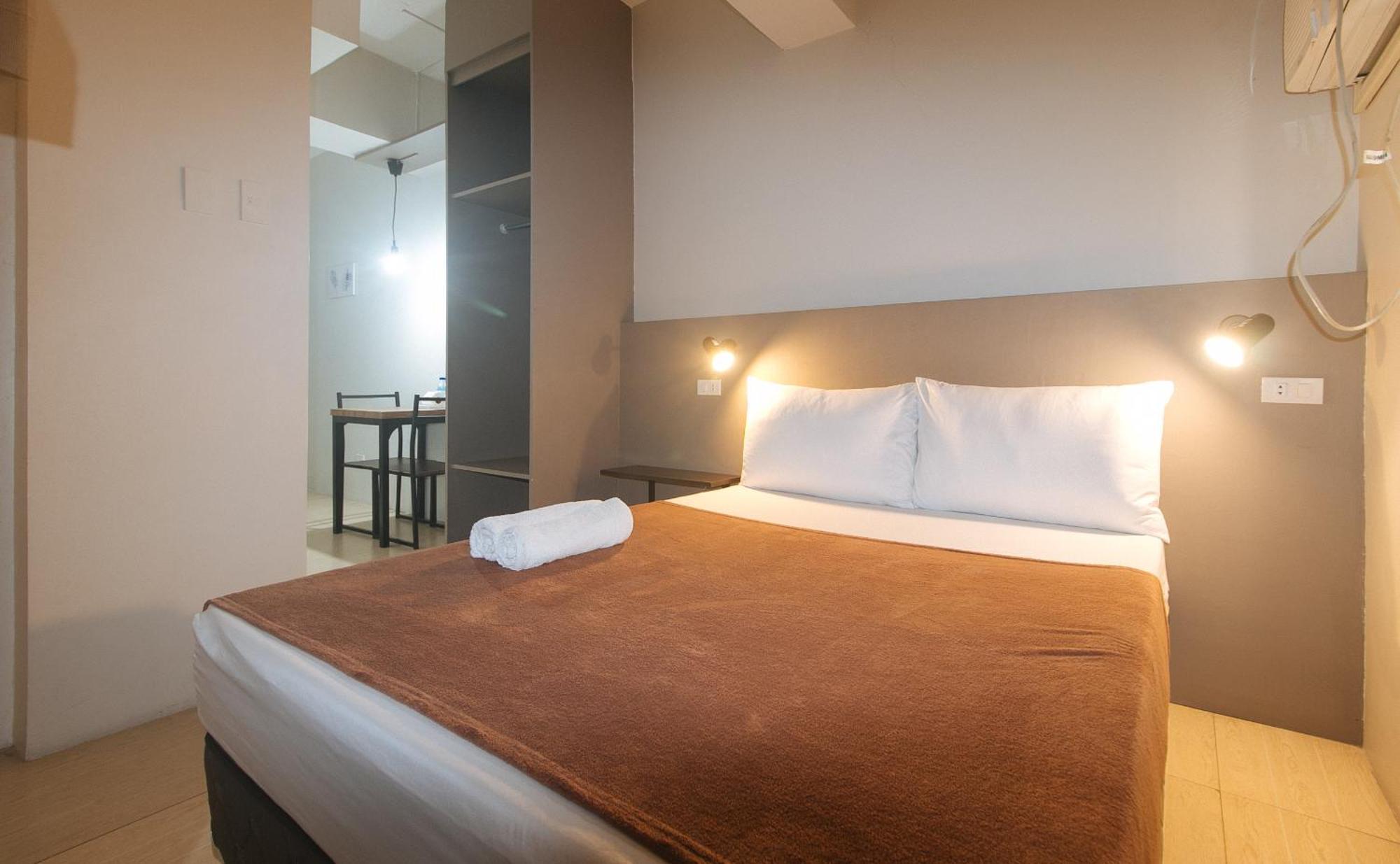 59 Xavierville By Reddoorz Cubao Exterior photo