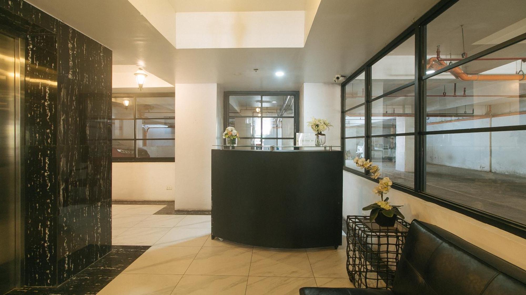 59 Xavierville By Reddoorz Cubao Exterior photo